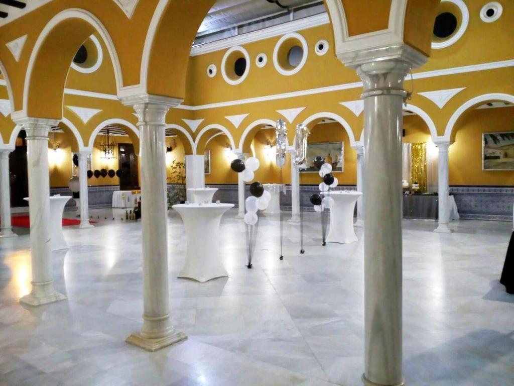 Hotel Puerto De Palos Palos de la Frontera Kültér fotó